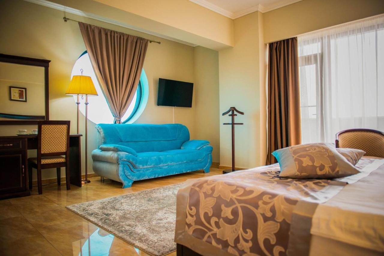 Hotel Del Mar & Conference Center Mamaia Bagian luar foto